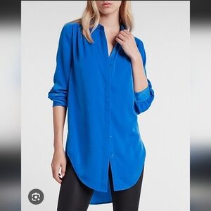 Express Royal Blue Pleated Shoulder Relaxed Tunic Portofino Shirt. Size XS.